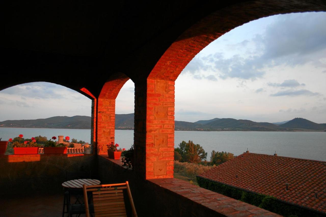 Vila Fattoria Il Poggio San Feliciano Exteriér fotografie