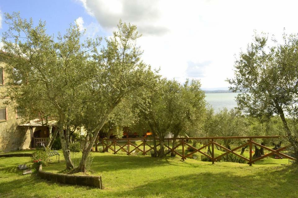 Vila Fattoria Il Poggio San Feliciano Exteriér fotografie